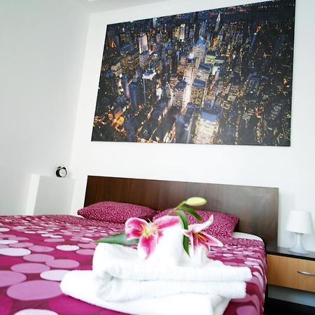 Luxury Apartament Leilighet Bucureşti Eksteriør bilde